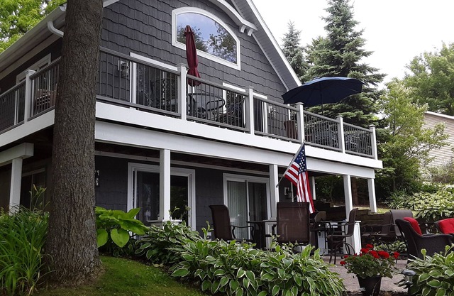 Maison récemment rénovée au bord du lac Lauderdale Lake