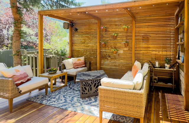 Newly remodeled mountain home minutes away from Vail/BC Backyard+Amenities.