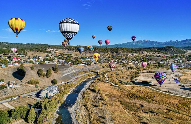 Newly remodeled riverside location a stroll from all which Pagosa has to offer!