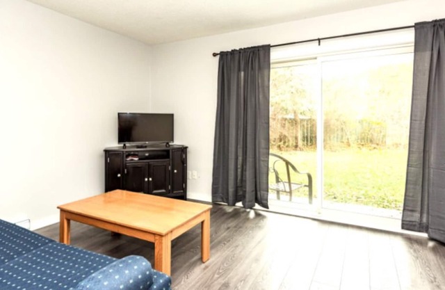 Suite privée 1-BR récemment rénovée à Vernon, BC