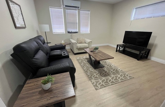 Newly renovated 2 bed 1 bath #LOWER floor unit.