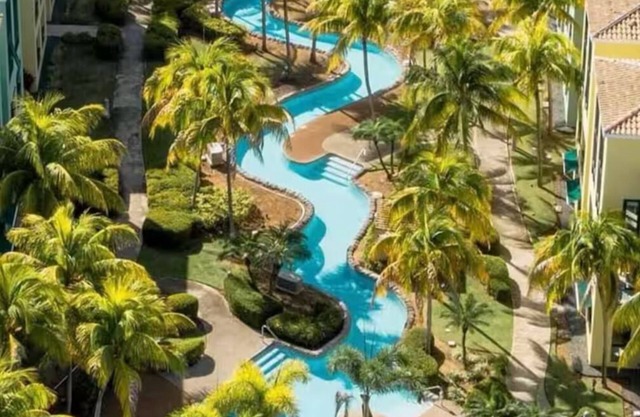 Appartement spectaculaire et exquis à Aquatika Beach Resort