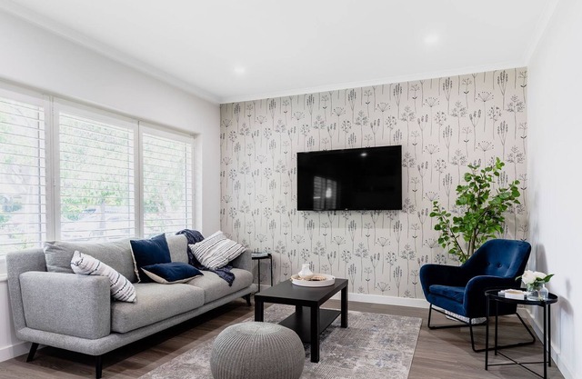 Newly Renovated Luxury in Converted Toorak Gardens