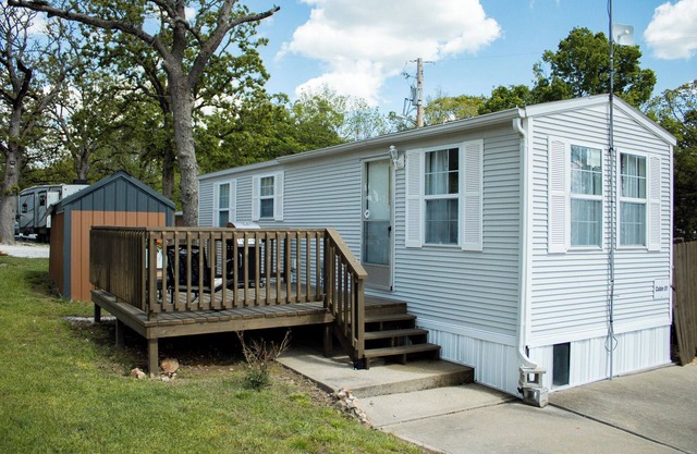 NEWLY renovated cottage located right off I-44 near Joplin, MO