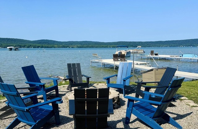 Newly Renovated Home on Little Glen Lake