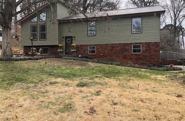 Newly Renovated Home near Lookout Mtn & ChattanoogaTn
