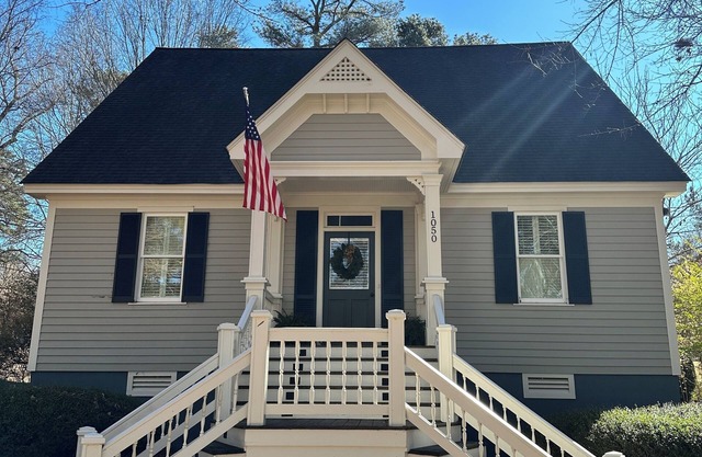 Reynolds Plantation Golf / Lake Retreat! Ritz Carlton Logement!