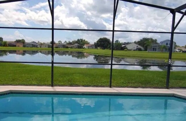 Lakefront with private pool