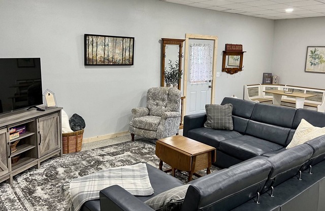 Newly Renovated Northwoods Retreat