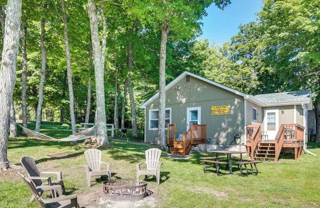 Newly Renovated Phelps Gem: Bike, Hike & Fish