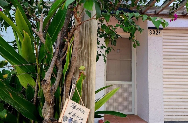 Newly renovated villa 5 minutes drive to beach