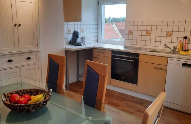 Newly renovated apartment (75 sqm) for up to 7 people with free WiFi