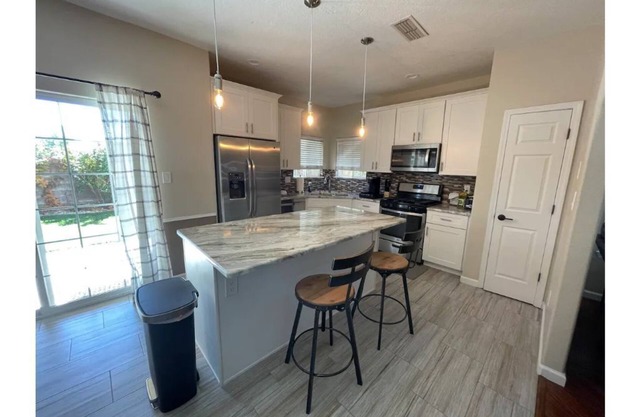 Newly Updated 3 bed/2.5 bath home in NE Heights