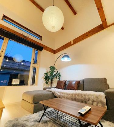 NewOpen!SMILE HOUSE close to USJ, EXPO, 2bedrooms, Mario Kidsroom Max6ppl