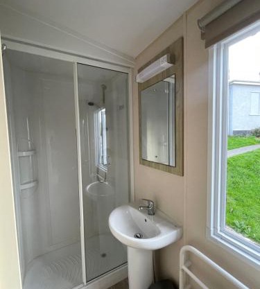 Newquay Bay Holiday Resort Caravan 73
