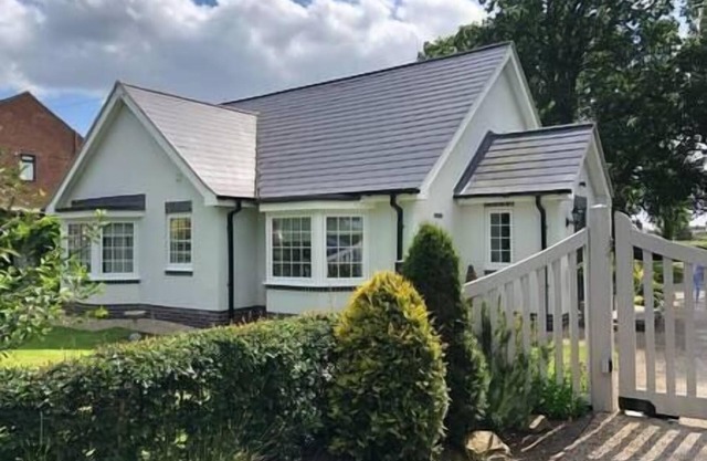Newton Lodge