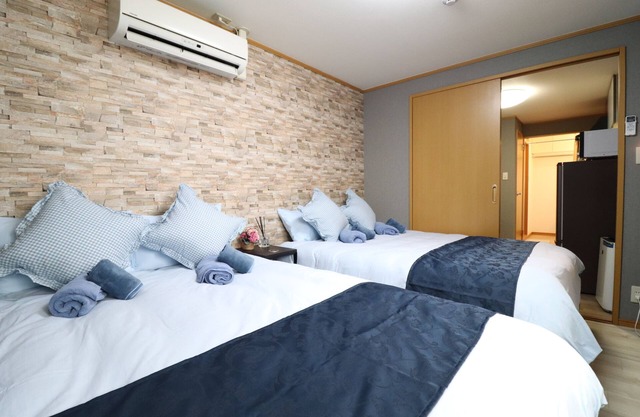 ＊Next to Daikokucho Sta＊JR Imamiya Sta 9 Mins Walk＊One Sta to Namba＊２BR ＊6 PAX＊