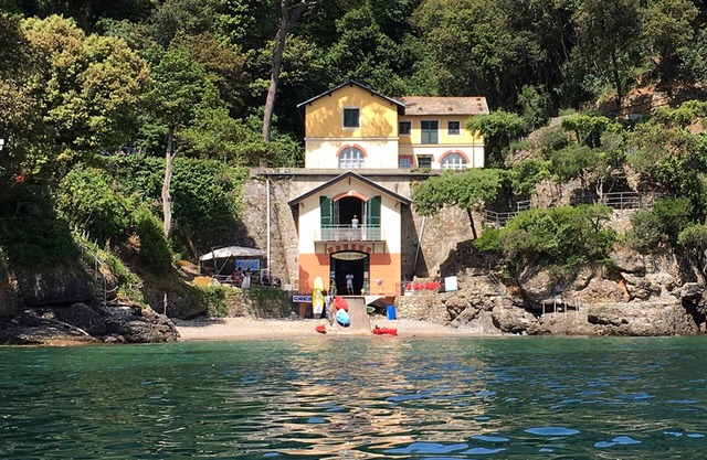 Appartement spacieux et confortable au bord de la mer: 10 metres ou moins!