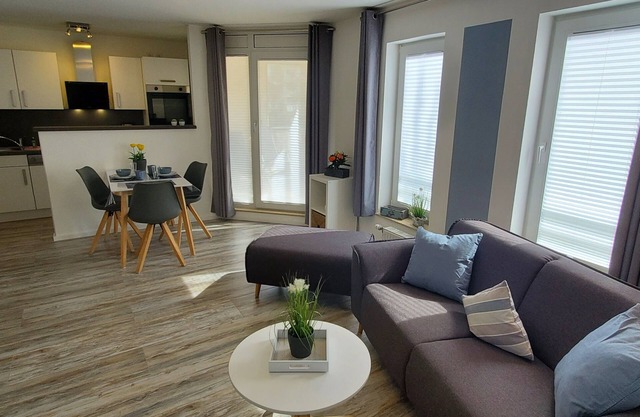 Bel appartement 2 pièces dans le spa - balcon, WiFi, TV, proche du centre ville