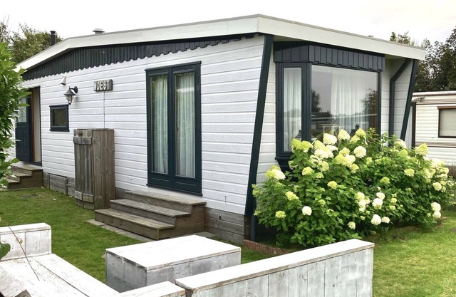 Chalet meublé agréable et confortable pour 4 personnes, à 400 mètres de la plage