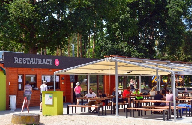 Joli appartement dans une maison de vacances avec WIFI, TV, patio, animaux admis et parking