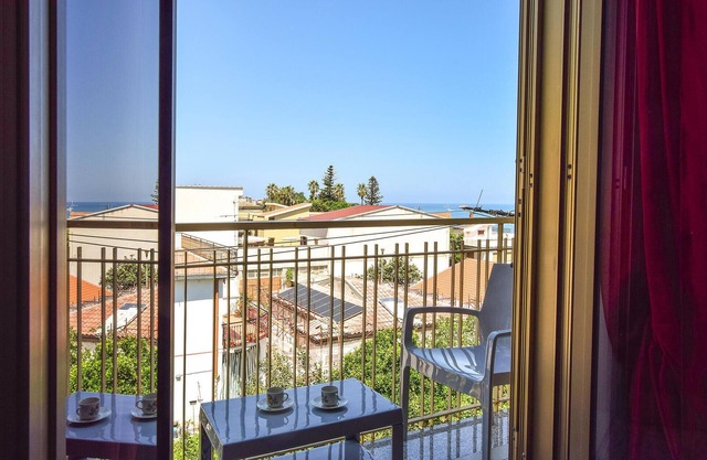 Bel appartement à Marina di Caronia