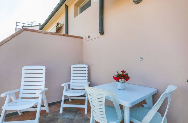 Joli appartement pour 6 personnes avec climatisation, WIFI, TV et balcon