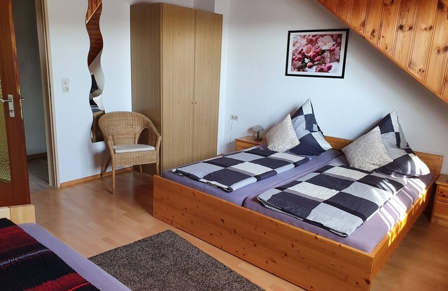 Bel appartement de 65 m², 2. Etage, 3 chambres, terrasse vitrée