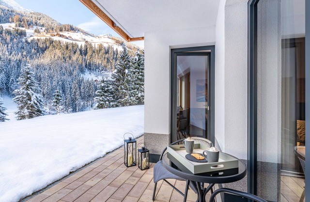 Joli appartement pour 14 personnes avec WIFI, TV et terrasse