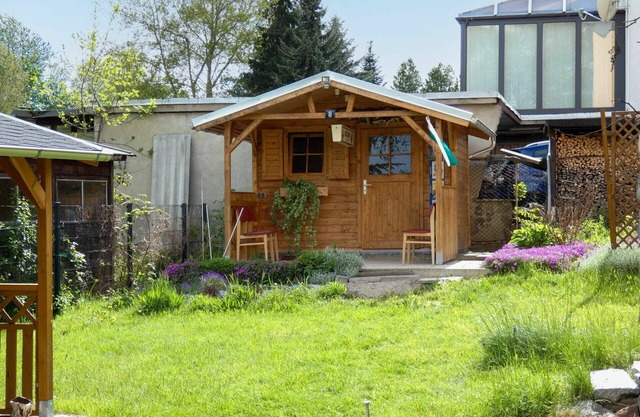 Confortable appartement pour 2 personnes avec WIFI, TV, patio, animaux admis et parking