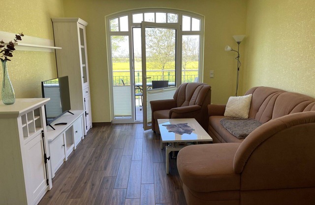 Agréable appartement pour 3 personnes avec WIFI, TV, balcon et animaux admis
