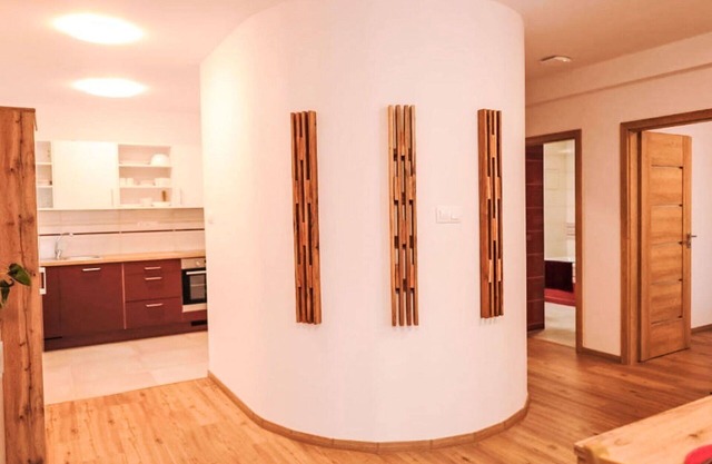 Joli appartement pour 4 personnes avec WIFI, TV, balcon et parking