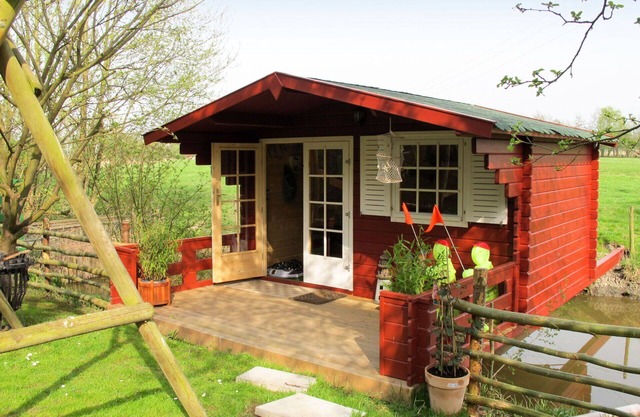 Confortable appartement pour 6 personnes avec WIFI, TV, patio, animaux admis et parking
