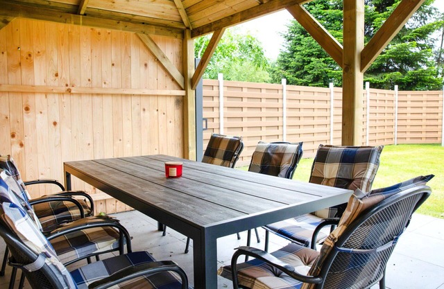 Joli appartement pour 4 personnes avec WIFI, TV, patio et parking