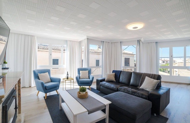 Confortable appartement pour 6 personnes avec climatisation, WIFI, TV et patio