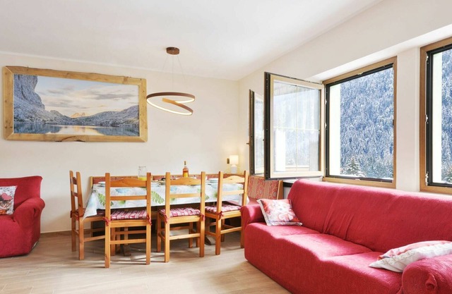 Agréable appartement pour 8 personnes avec WIFI, TV, balcon, animaux admis et parking