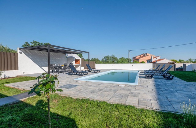 Bel appartement à Prkos avec WiFi