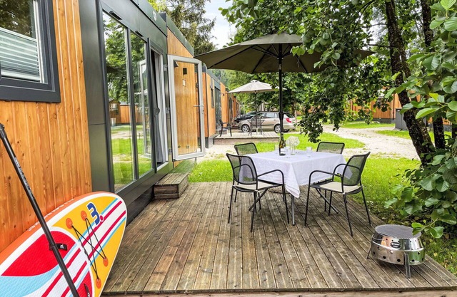 Bel appartement dans une maison de vacances avec WIFI, climatisation, TV, terrasse, parking