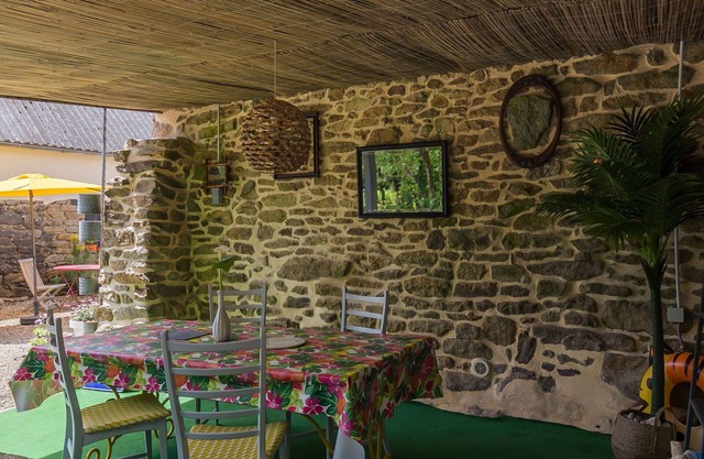 Joli appartement dans une maison de vacances pour 4 personnes avec WIFI, TV, terrasse et parking