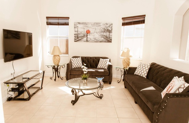 Belle maison complète 4/3 région des lacs de Miami. Près de Miami et de Ft Lauderdale. (10 personnes)