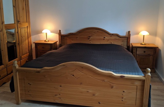 Bel appartement au rez-de-chaussée près de la ville / stade / foire / avec e-scooter