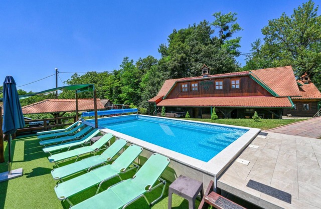 Belle maison à Klanjec avec sauna