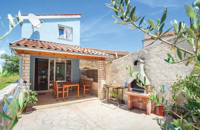 Belle maison à Krnica avec WiFi