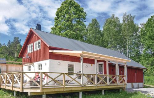 Nice Home In Långserud With Sauna