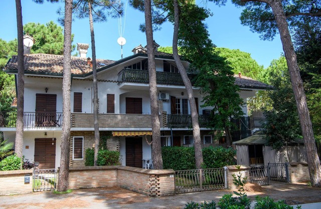 Belle maison à Marina Romea avec WiFi