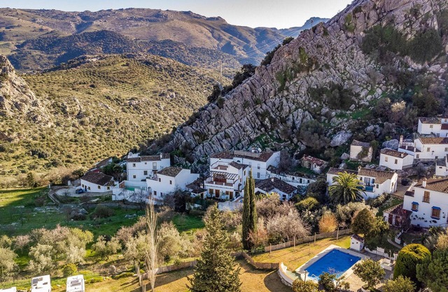 Belle maison à Montejaque avec WiFi