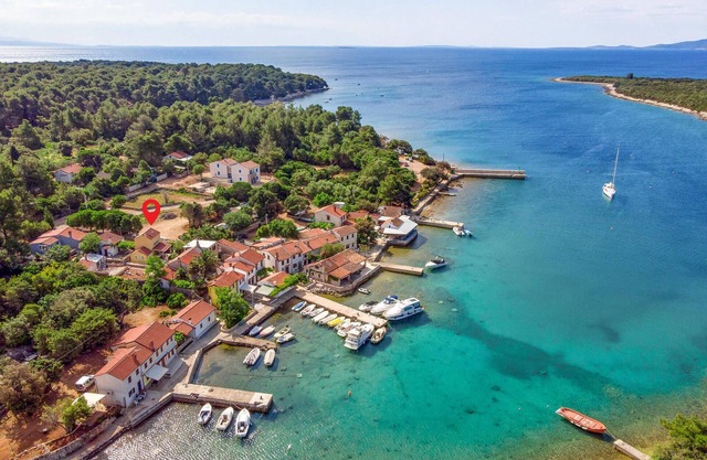 Belle maison à Punta Kriza avec cuisine