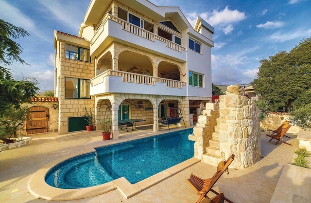 Belle maison à Trogir avec vue sur la.