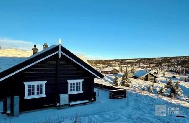 Nice log cabin with sauna near Sjusjøen/Hafjell
