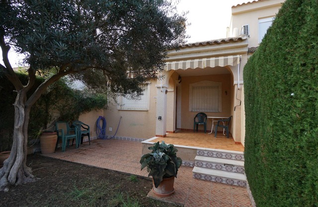 Belle petite villa proche de la plage